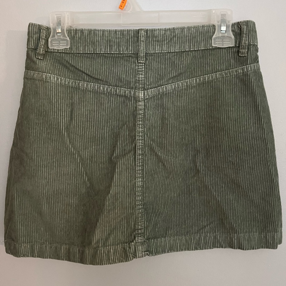 Free People‎ corduroy mini skirt— NWT Size 6 - Picture 2 of 4